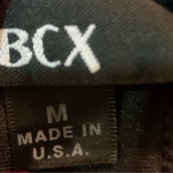 Vintage BCX Size M Y2K Black Fit And Flare Dress With Ruching And V Neck - Picture 4 of 4